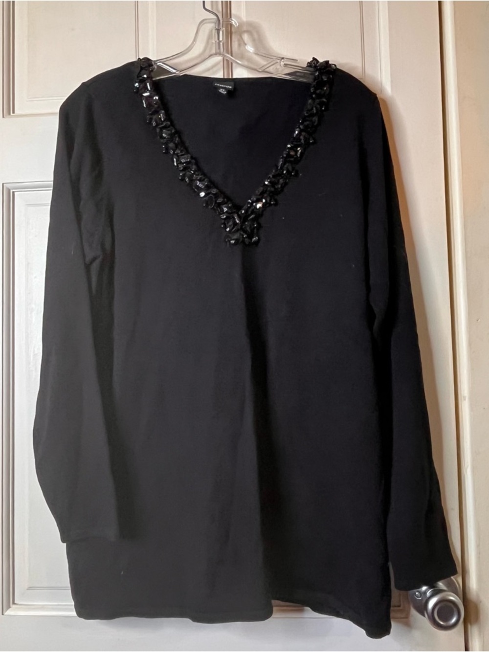Rafaella Black Knit V-Neck Pullover